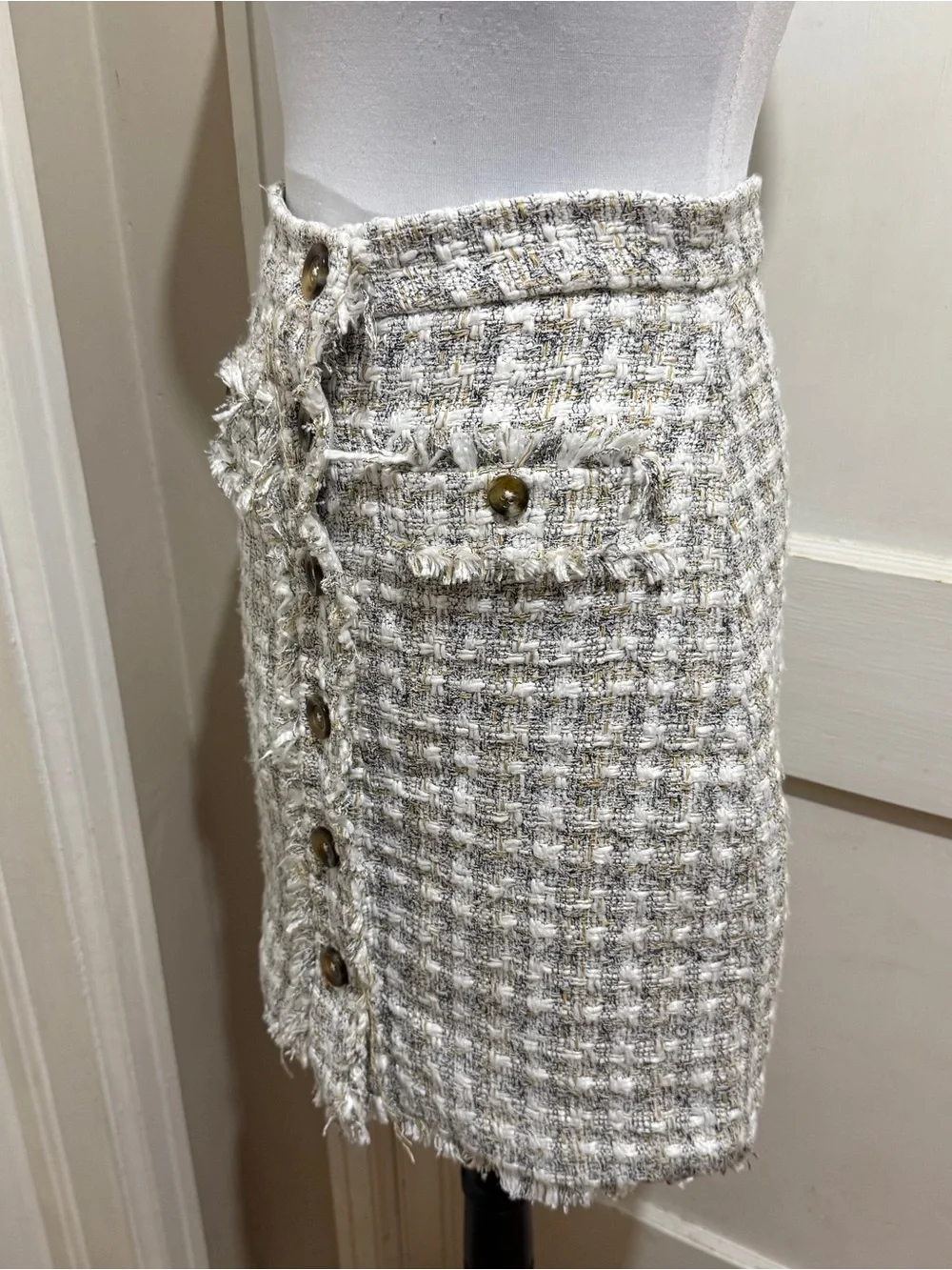 Ann Taylor Bouclé Cream Button-Front Mini Skirt